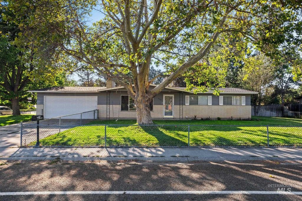 2037 S Curtis Rd, Boise, ID 83705