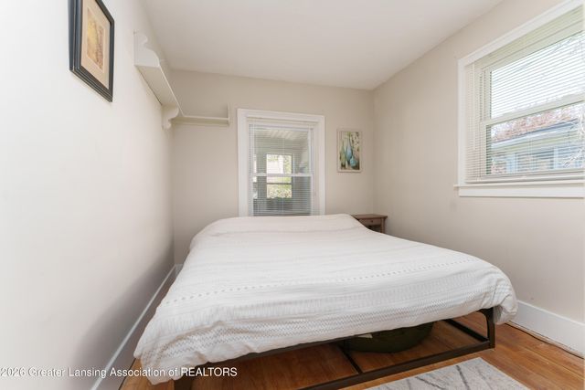 1823 Delevan Avenue, Lansing, MI 48910