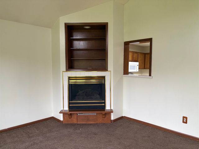1390 Flushing Road, Flushing, MI 48433
