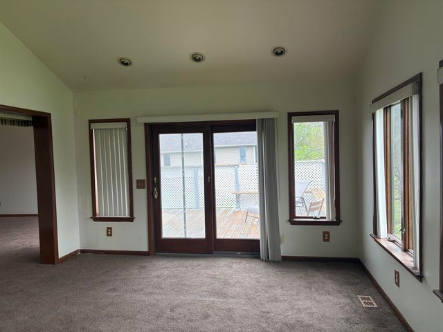 1390 Flushing Road, Flushing, MI 48433