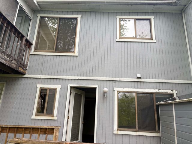 1390 Flushing Road, Flushing, MI 48433