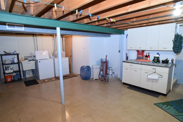 114 Burns Street, Essexville, MI 48732