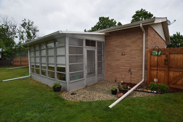 114 Burns Street, Essexville, MI 48732