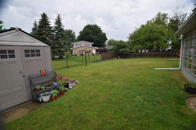 114 Burns Street, Essexville, MI 48732