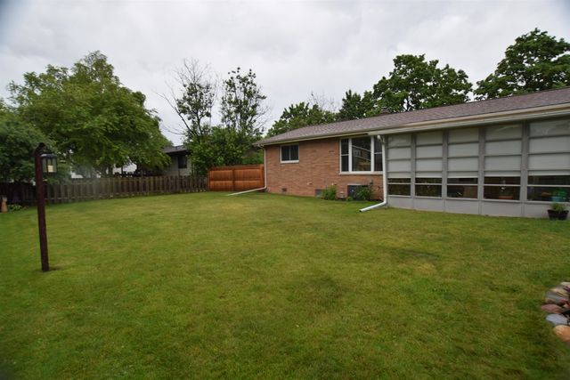 114 Burns Street, Essexville, MI 48732