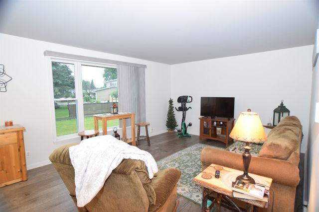 114 Burns Street, Essexville, MI 48732