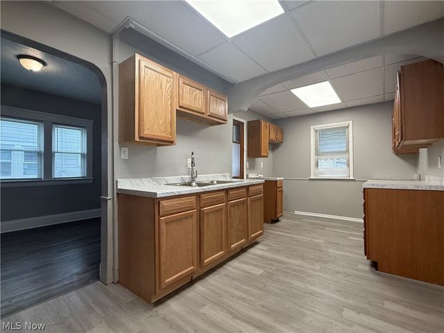 3058 W 116th Street, Cleveland, OH 44111