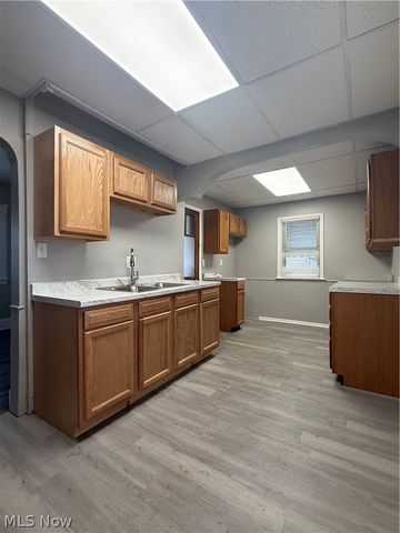 3058 W 116th Street, Cleveland, OH 44111