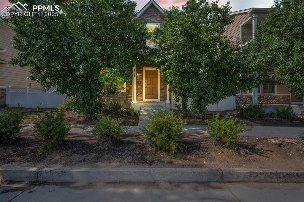 2257 Ellingwood Drive, Colorado Springs, CO 80910