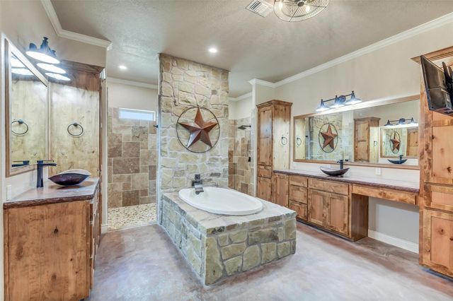 41545 Fm 3346 Road, Hempstead, TX 77445