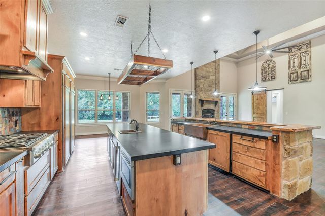 41545 Fm 3346 Road, Hempstead, TX 77445