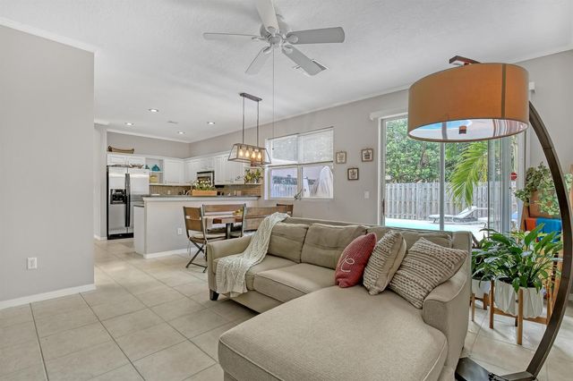 10751 Oak Bend Way, Wellington, FL 33414