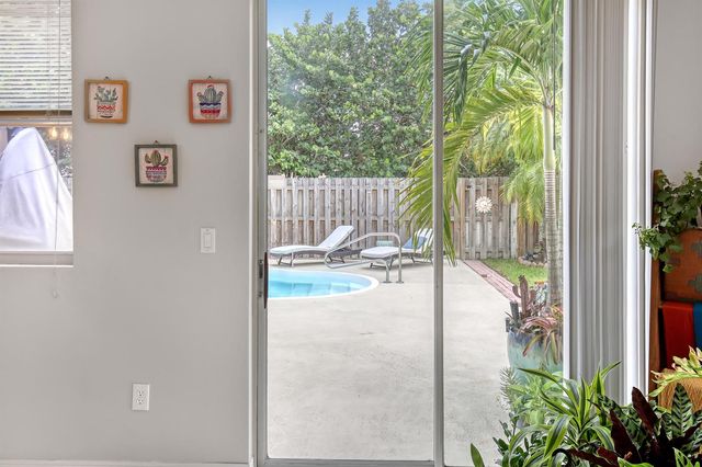 10751 Oak Bend Way, Wellington, FL 33414