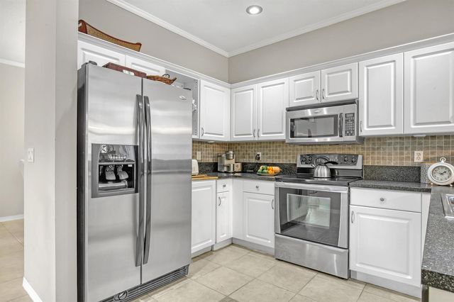 10751 Oak Bend Way, Wellington, FL 33414