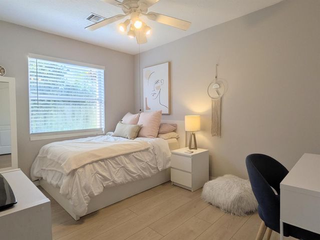 10751 Oak Bend Way, Wellington, FL 33414