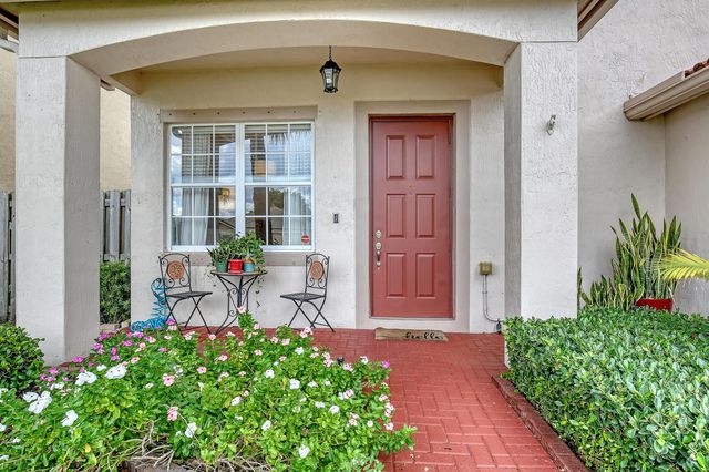 10751 Oak Bend Way, Wellington, FL 33414