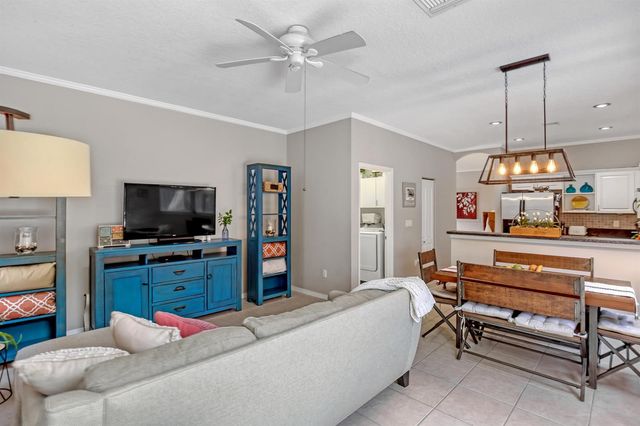 10751 Oak Bend Way, Wellington, FL 33414