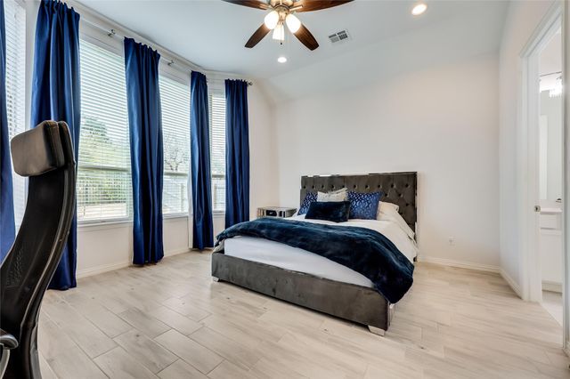 7705 Pace Ravine DR, Lago Vista, TX 78645