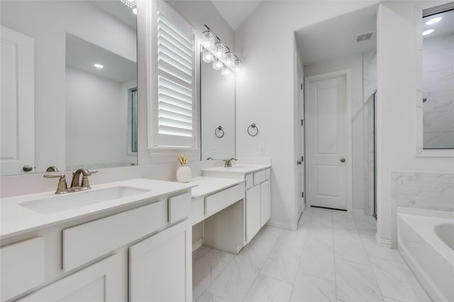 7705 Pace Ravine DR, Lago Vista, TX 78645