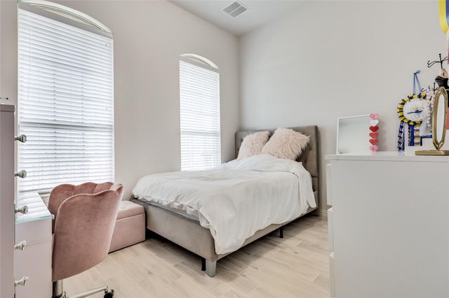 7705 Pace Ravine DR, Lago Vista, TX 78645