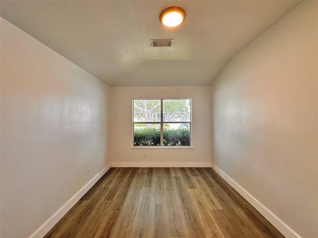 8202 Radial Court, Rosharon, TX 77583