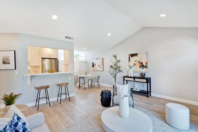 744 Northrup Street 542, San Jose, CA 95126