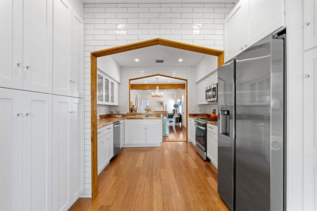 120 18th Avenue N, Lake Worth Beach, FL 33460