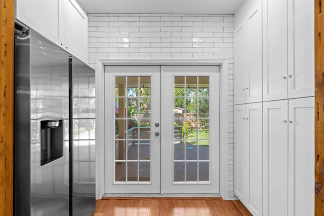 120 18th Avenue N, Lake Worth Beach, FL 33460