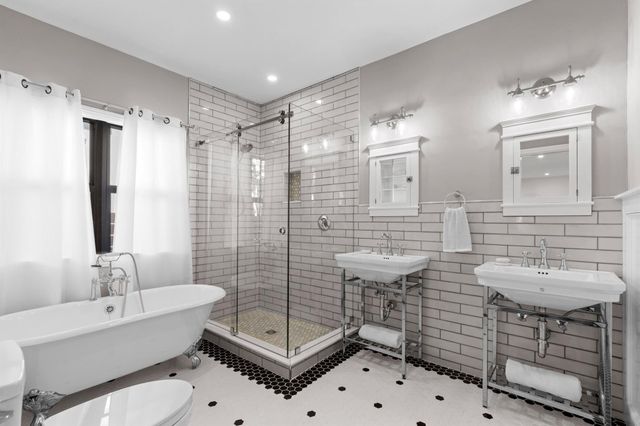 120 18th Avenue N, Lake Worth Beach, FL 33460