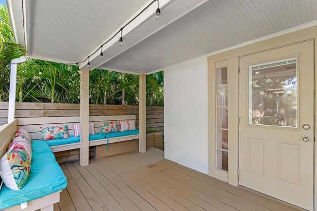 120 18th Avenue N, Lake Worth Beach, FL 33460