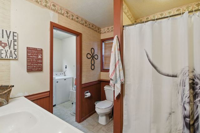 210 Aikens Street, Lipan, TX 76462