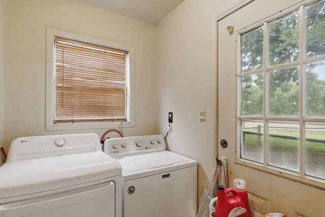 210 Aikens Street, Lipan, TX 76462