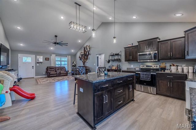 205 Majestic, Waynesville, MO 65583