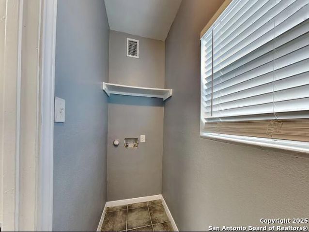 6022 State St Apt 104, San Antonio, TX 78223