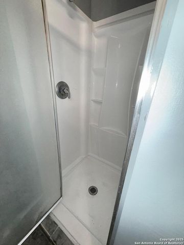 6022 State St Apt 104, San Antonio, TX 78223