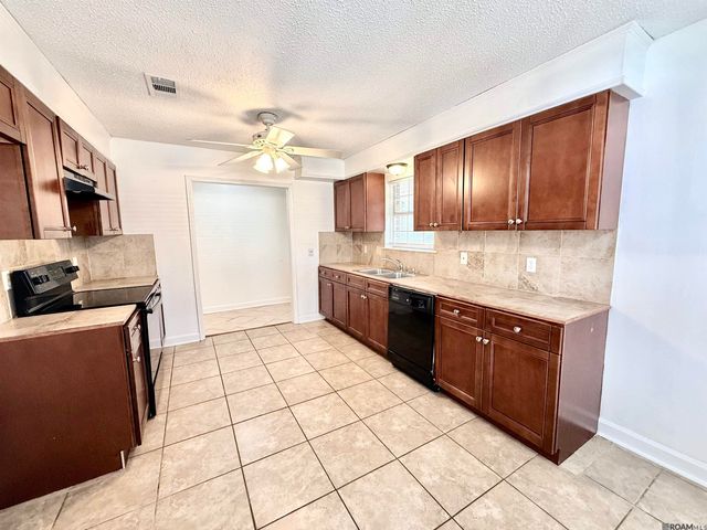 16405 Patton Ave, Baton Rouge, LA 70816