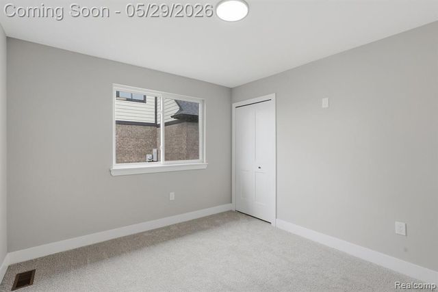 50965 Remar Farms Dr, Macomb, MI 48044