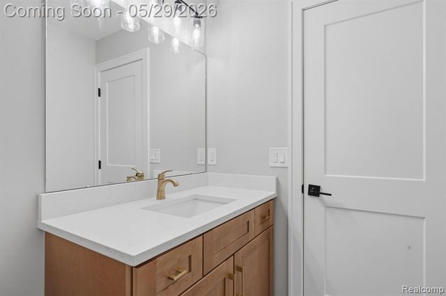 50965 Remar Farms Dr, Macomb, MI 48044