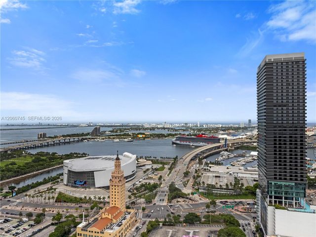 121 NE 5th Street 504, Miami, FL 33132
