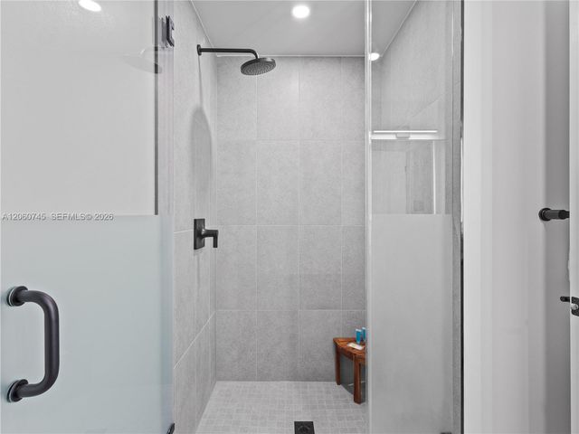 121 NE 5th Street 504, Miami, FL 33132