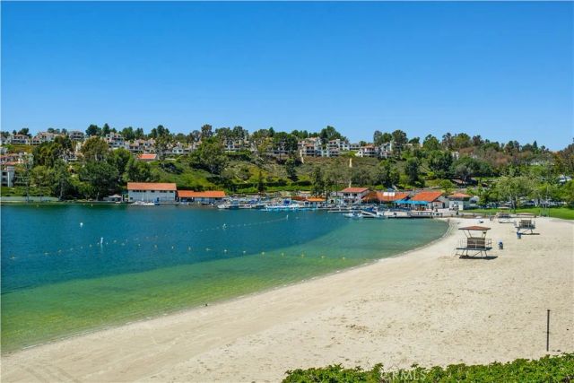 22421 Labrusca, Mission Viejo, CA 92692
