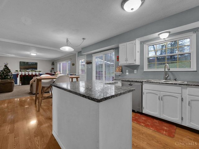 5449 Dengail Drive, Delhi Twp, OH 45238