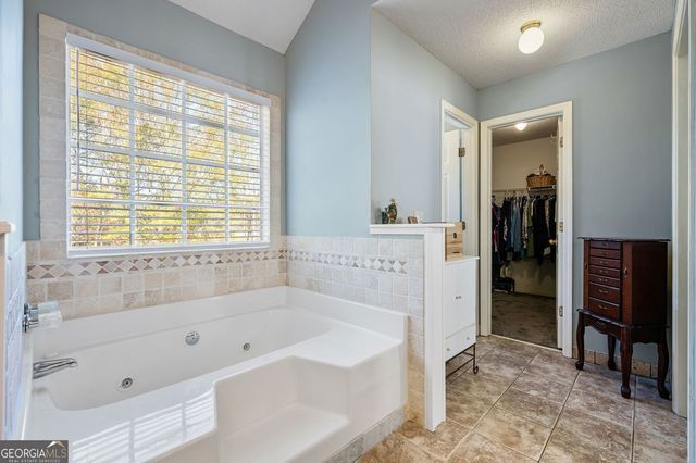 1880 Rocksram Drive, Buford, GA 30519