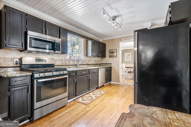 1880 Rocksram Drive, Buford, GA 30519