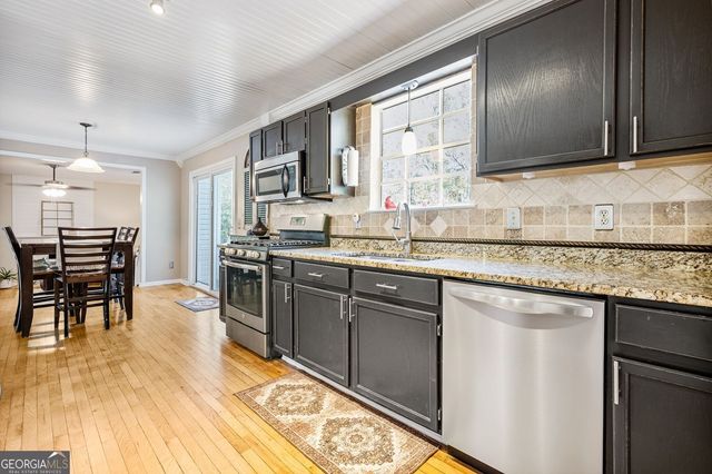 1880 Rocksram Drive, Buford, GA 30519