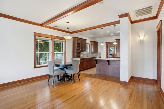 135 Nevada Ave, Roseville, CA 95678