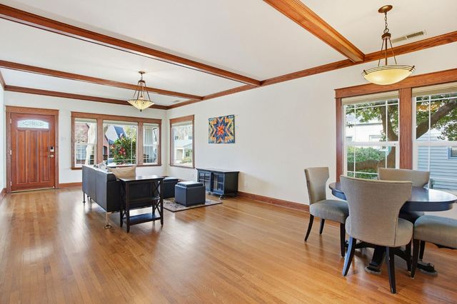 135 Nevada Ave, Roseville, CA 95678