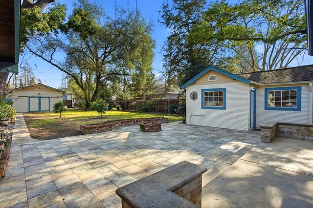 135 Nevada Ave, Roseville, CA 95678