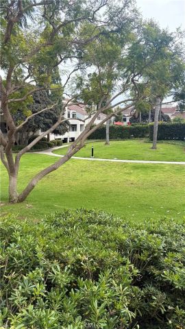 5146 Dorado Drive 107, Huntington Beach, CA 92649