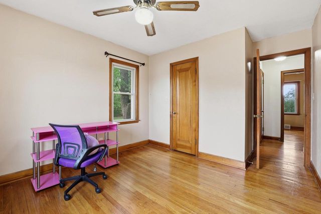 721 GROVE AVENUE, Wisconsin Rapids, WI 54494